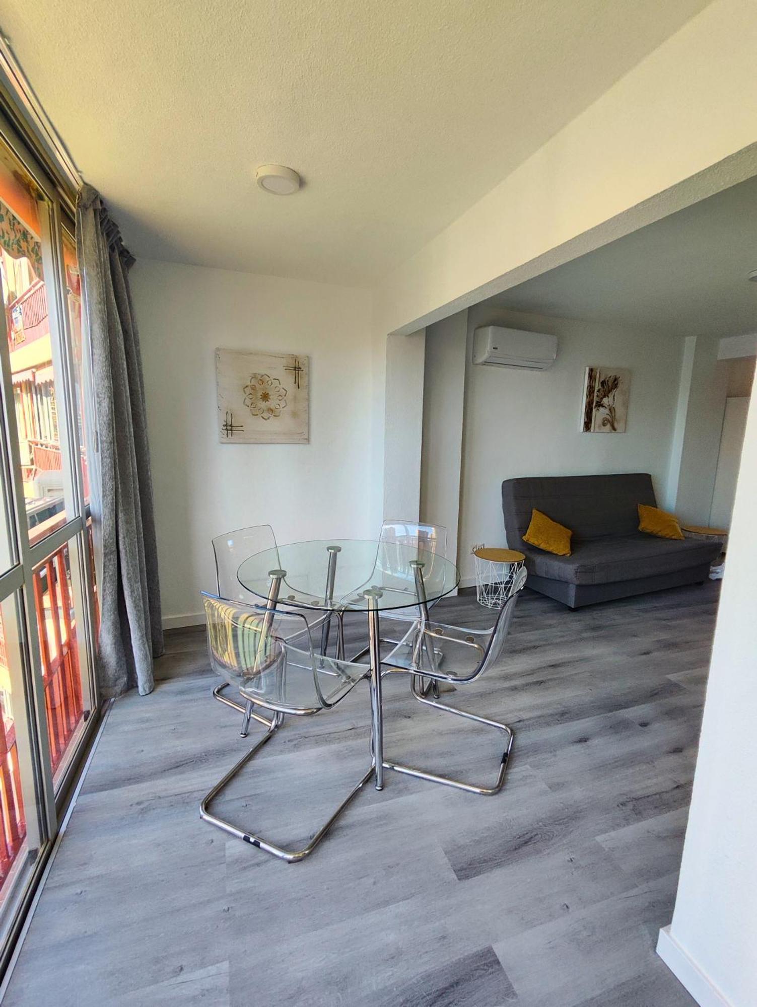 Blue&Grey Oca Holidays Apts Бенидорм Экстерьер фото